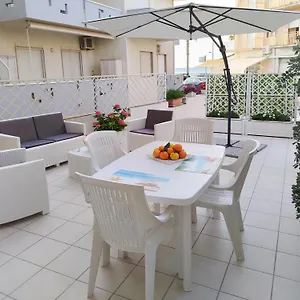 Casa Rosa Sul Mare Appartamento Capo dʼOrlando